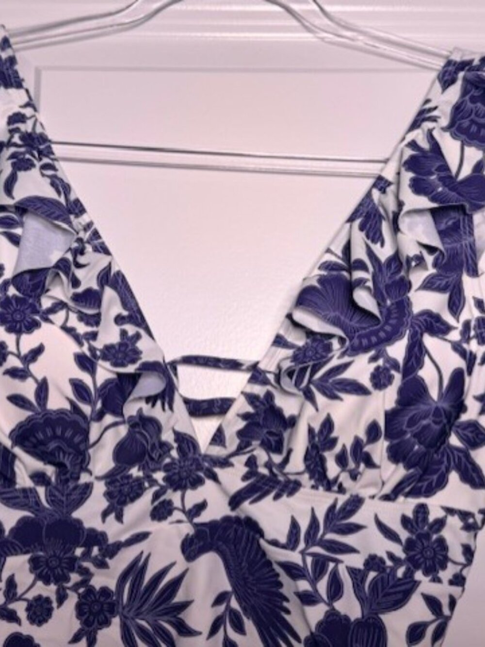 Cupshe Sweet Florals Ruffled Lace-Up Tummy Control, Size L, NWT - Picture 5 of 11